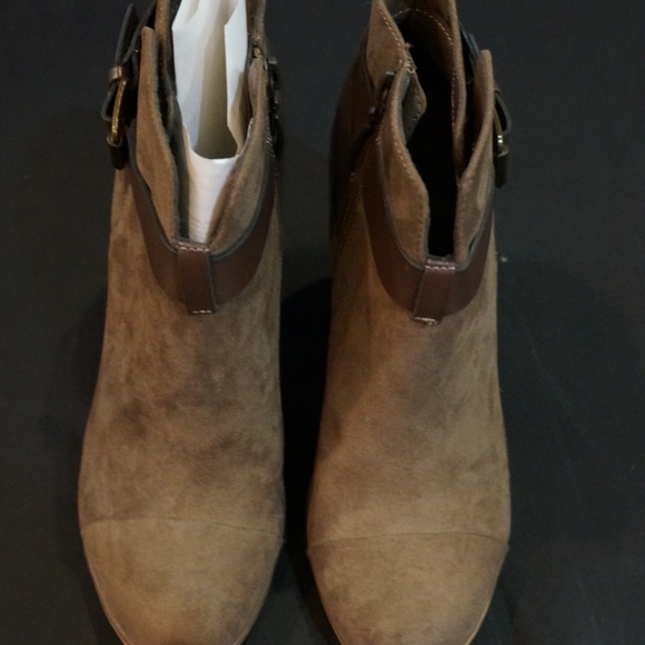 NWOB Lime Light Bootie size 8 - Picture 1 of 5